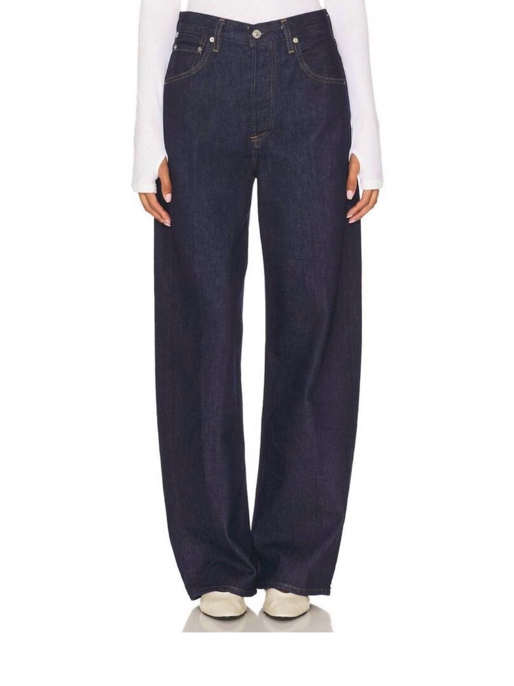 NEW CITIZENS OF HUMANITY
ayla baggy jeans in amherst with tags